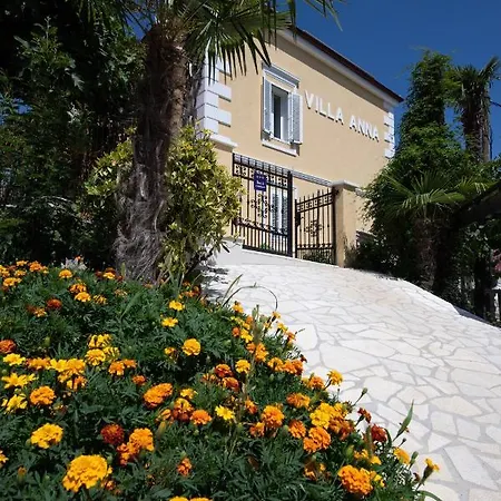 Villa Anna-Potkrovlje Ika Exterior photo